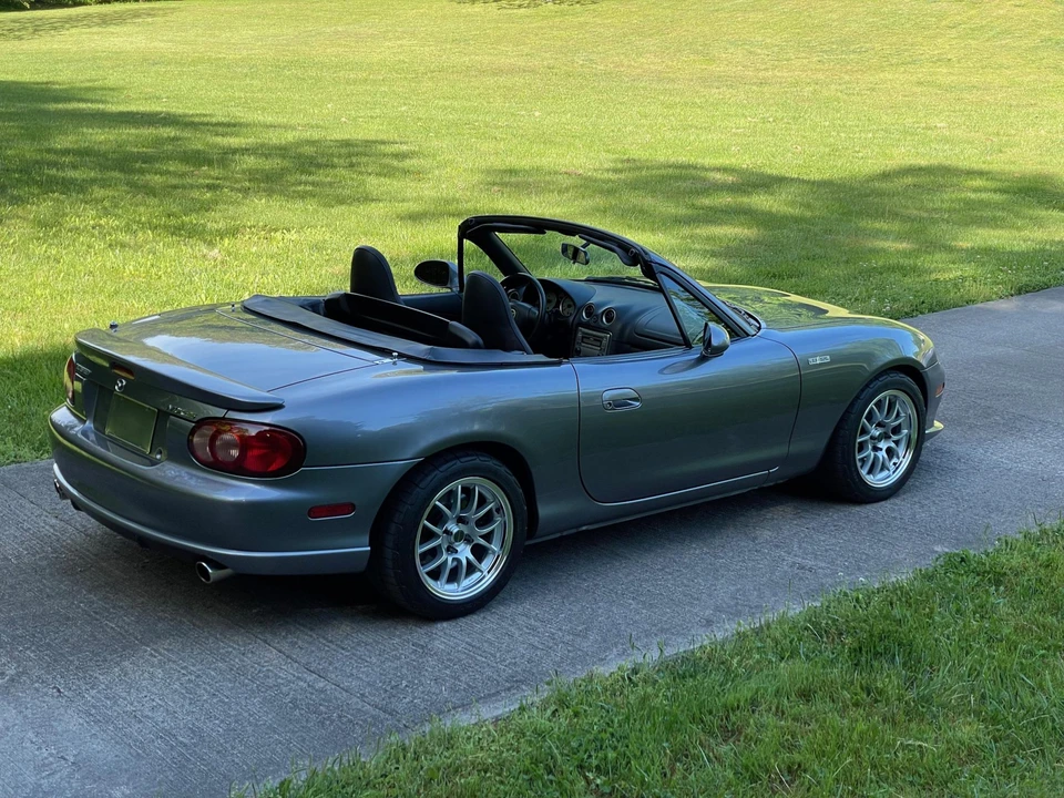 2004 Mazda NB Mazdaspeed MX-5 Miata - Image 27 of 31