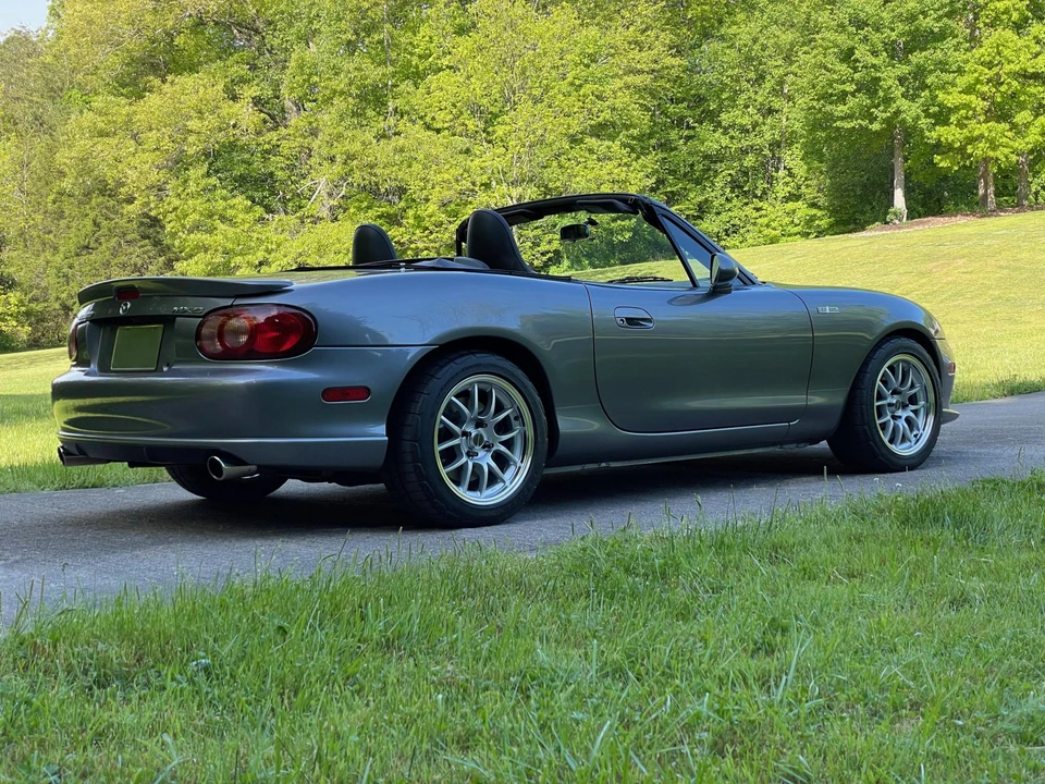 2004 Mazda NB Mazdaspeed MX-5 Miata - Image 30 of 31