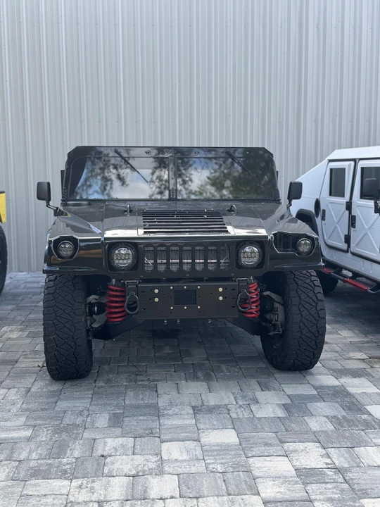 2005 Hummer HMMWV - Image 6 of 31