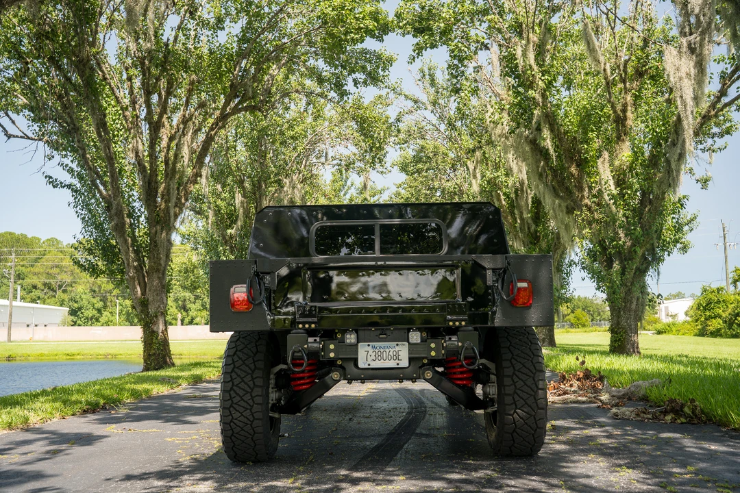 2005 Hummer HMMWV - Image 4 of 31