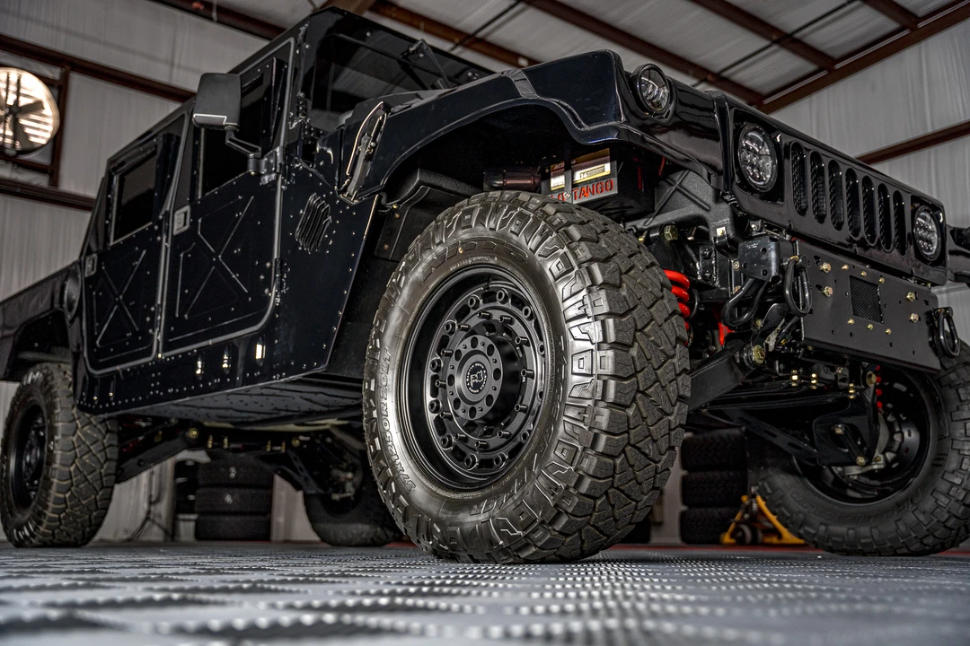 2005 Hummer HMMWV - Image 20 of 31