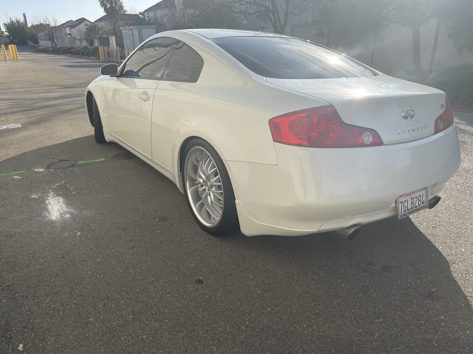 2005 Infiniti G35 3rd Gen - Image 19 of 31