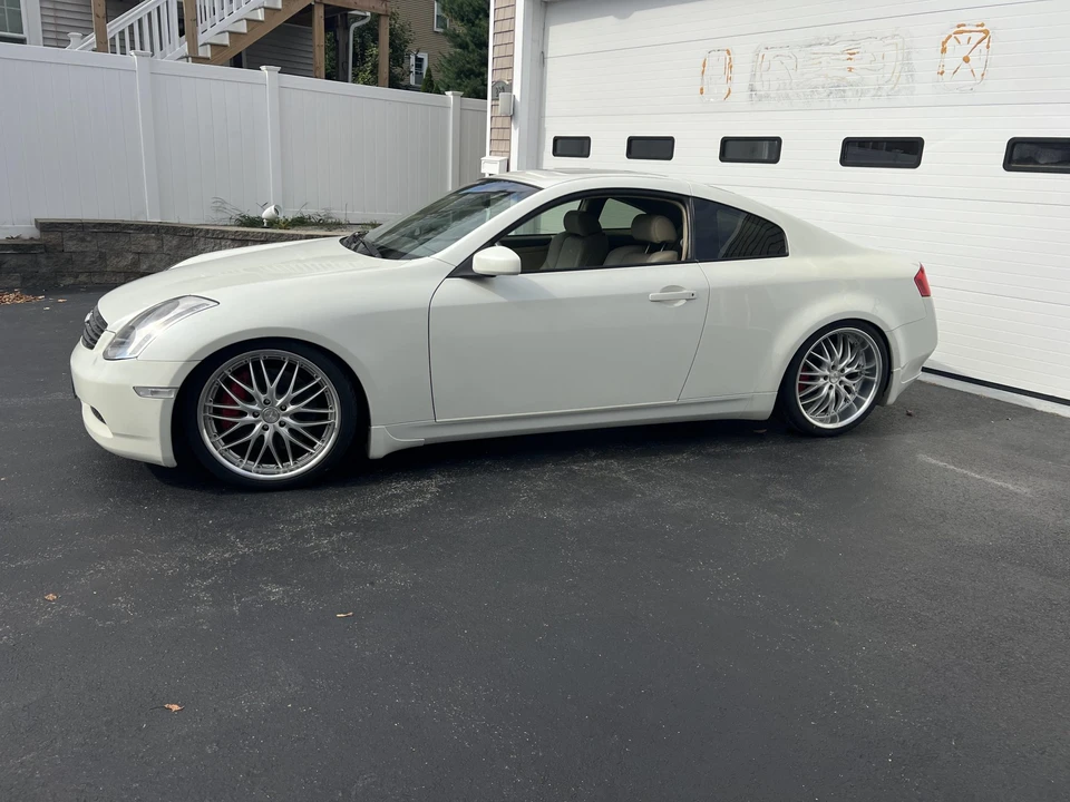 2005 Infiniti G35 3rd Gen - Image 14 of 31