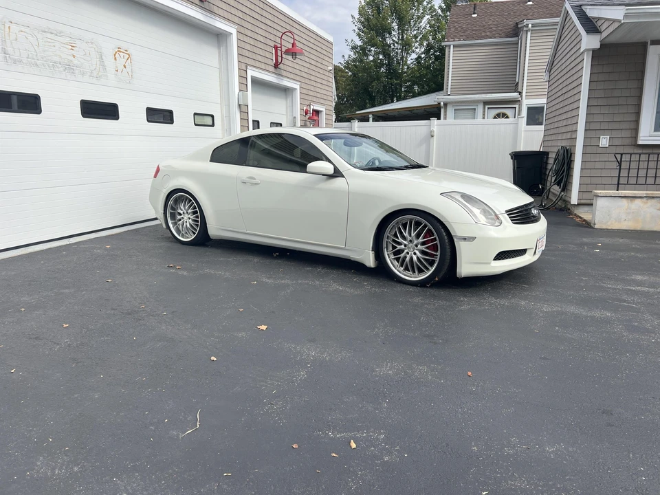 2005 Infiniti G35 3rd Gen - Image 22 of 31
