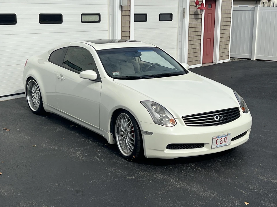 2005 Infiniti G35 3rd Gen - Image 25 of 31