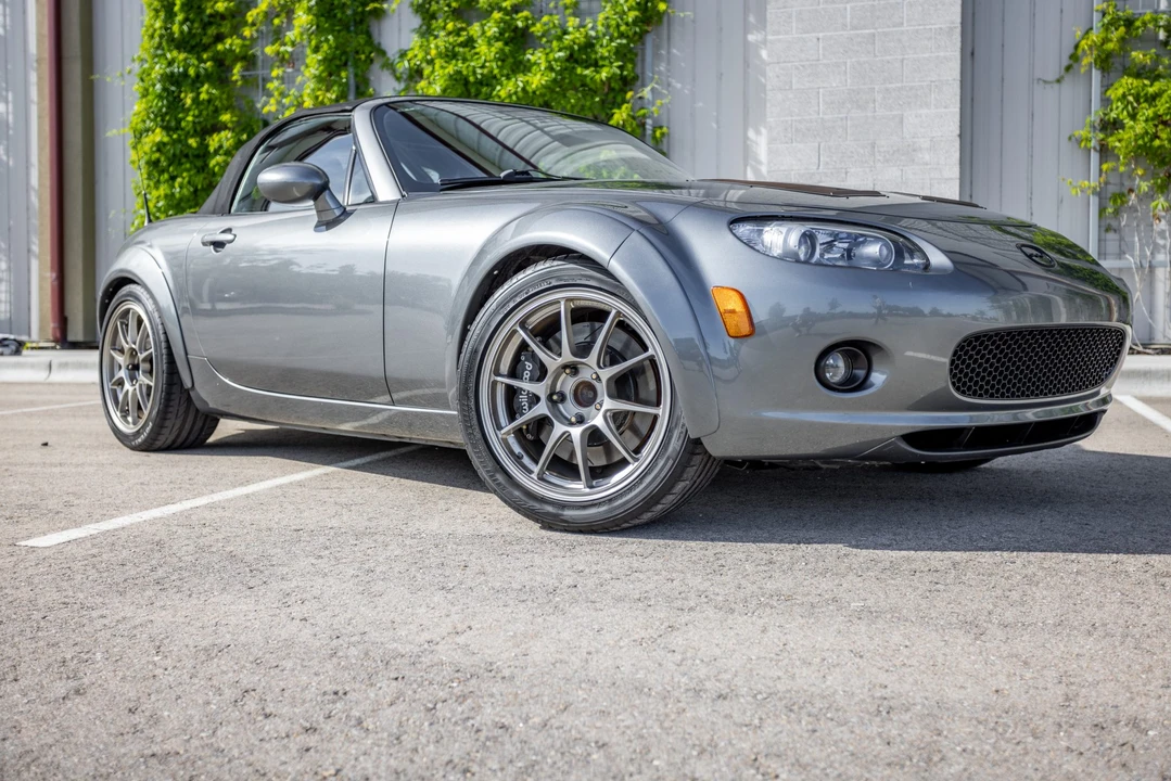 2006 Mazda NC MX-5 Miata - Image 24 of 31