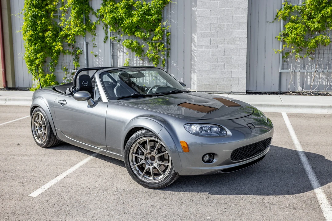 2006 Mazda NC MX-5 Miata - Image 28 of 31