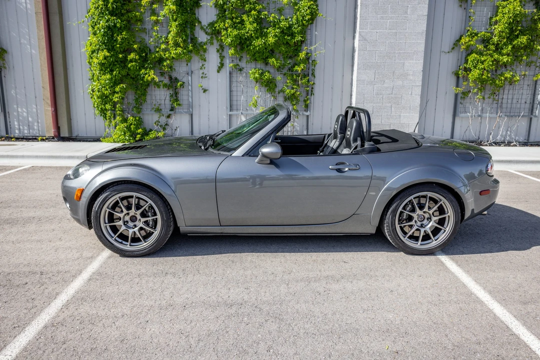2006 Mazda NC MX-5 Miata - Image 6 of 31