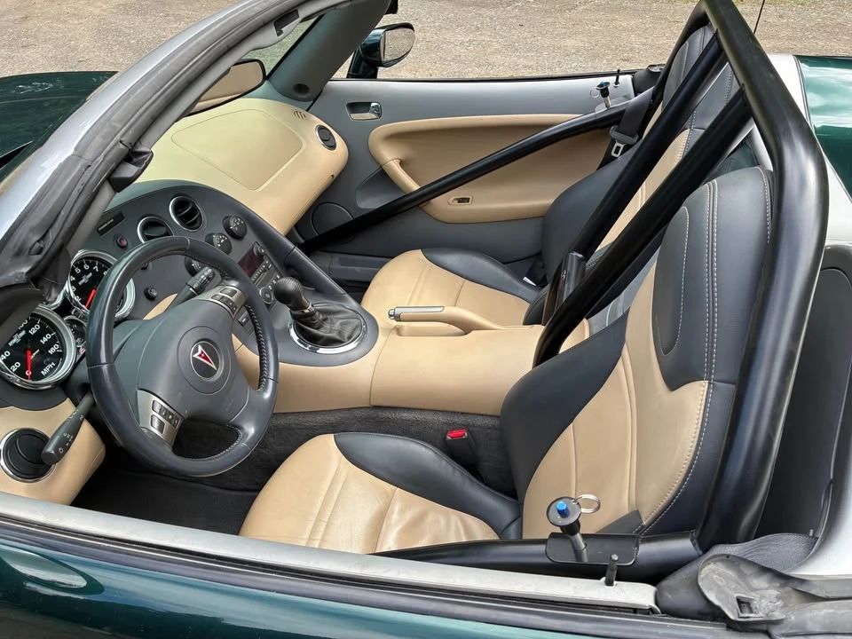 2006 Pontiac Solstice - Image 28 of 31