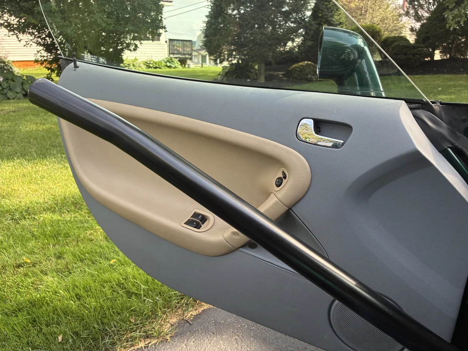 2006 Pontiac Solstice - Image 27 of 31