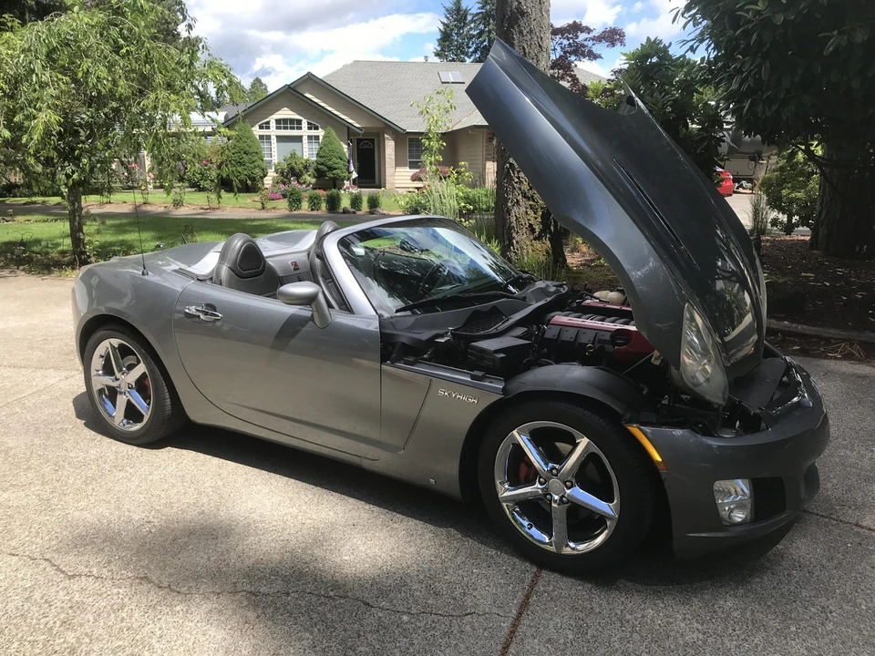 2007 Saturn Sky - Image 21 of 31