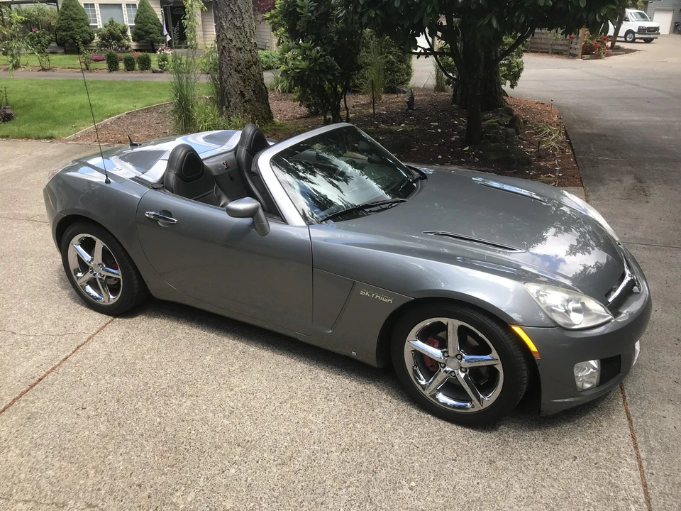 2007 Saturn Sky - Image 13 of 31