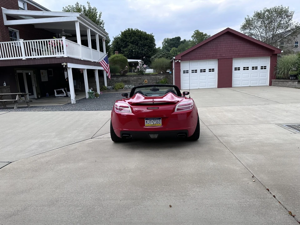 2007 Saturn Sky - Image 9 of 31