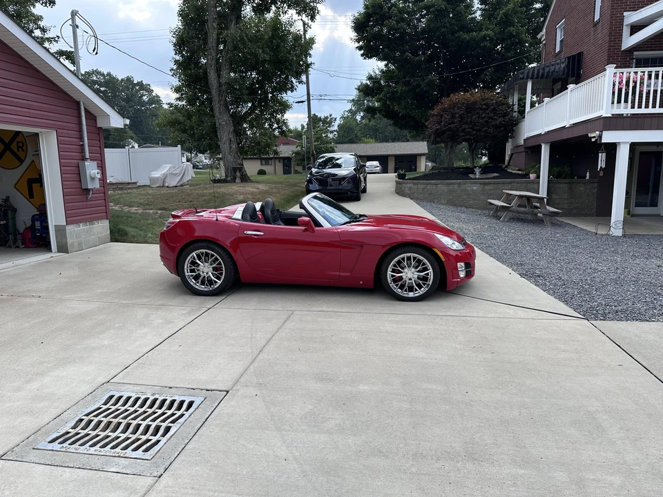 2007 Saturn Sky - Image 7 of 31