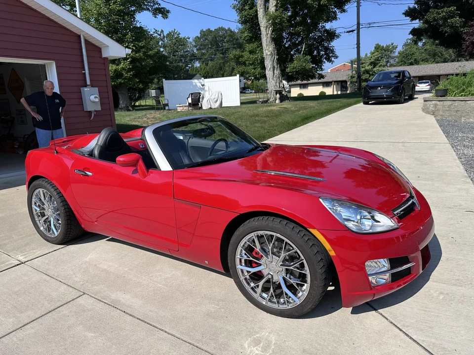 2007 Saturn Sky - Image 20 of 31