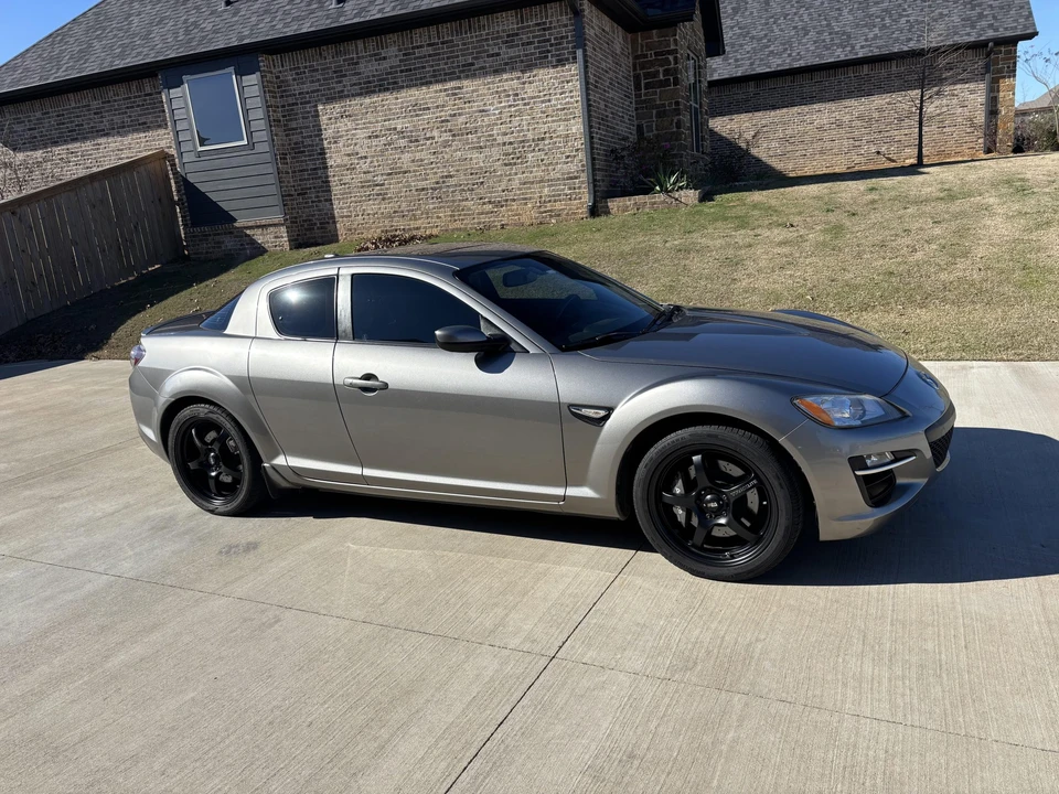 2009 Mazda RX-8 2nd Gen - Image 23 of 31