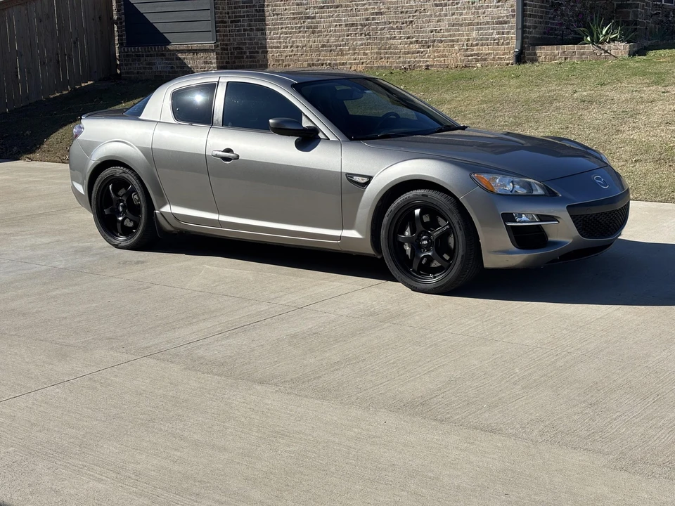 2009 Mazda RX-8 2nd Gen - Image 24 of 31