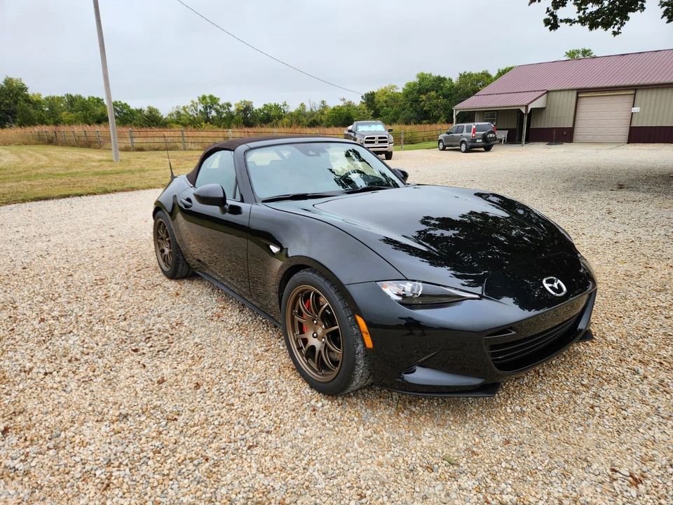 2019 Mazda ND MX-5 Miata - Image 4 of 31