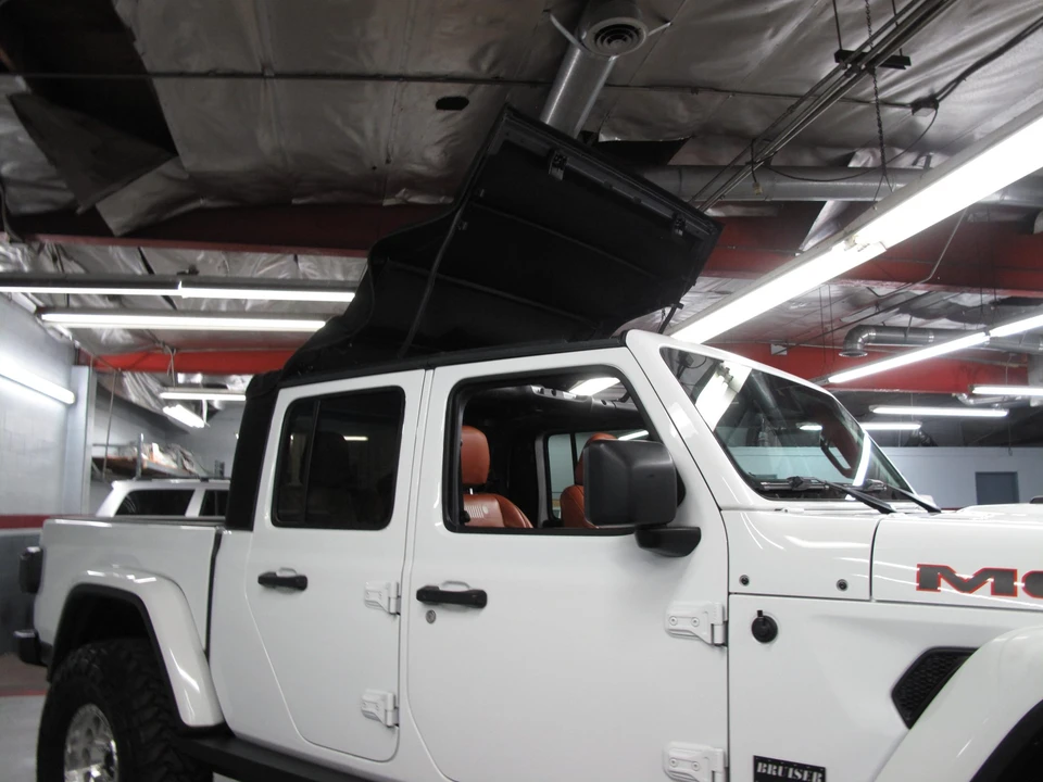 2021 Jeep JT Gladiator - Image 27 of 31