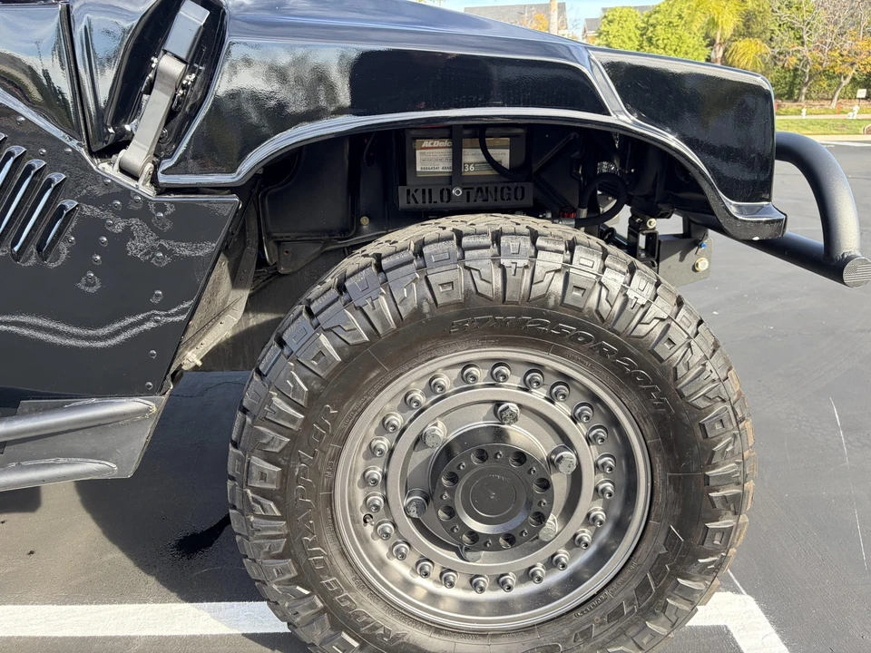 AM General Hummer - Image 21 of 31