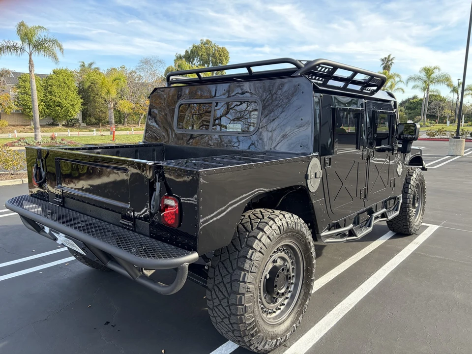 AM General Hummer - Image 5 of 31