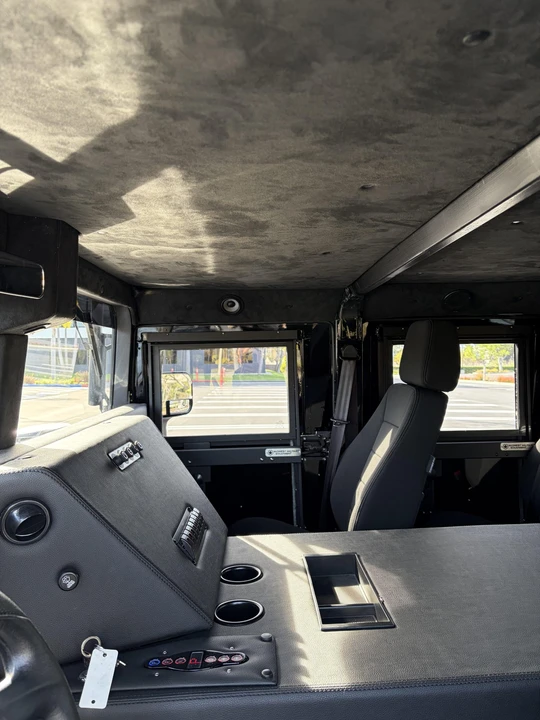 AM General Hummer - Image 25 of 31
