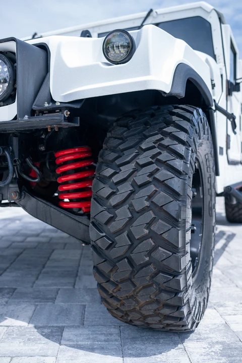 Hummer HMMWV - Image 27 of 31