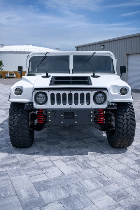 Hummer HMMWV - Image 8 of 31