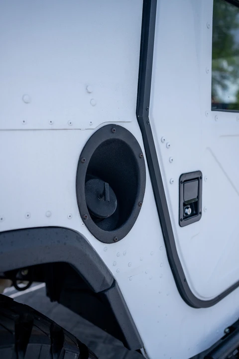 Hummer HMMWV - Image 20 of 31