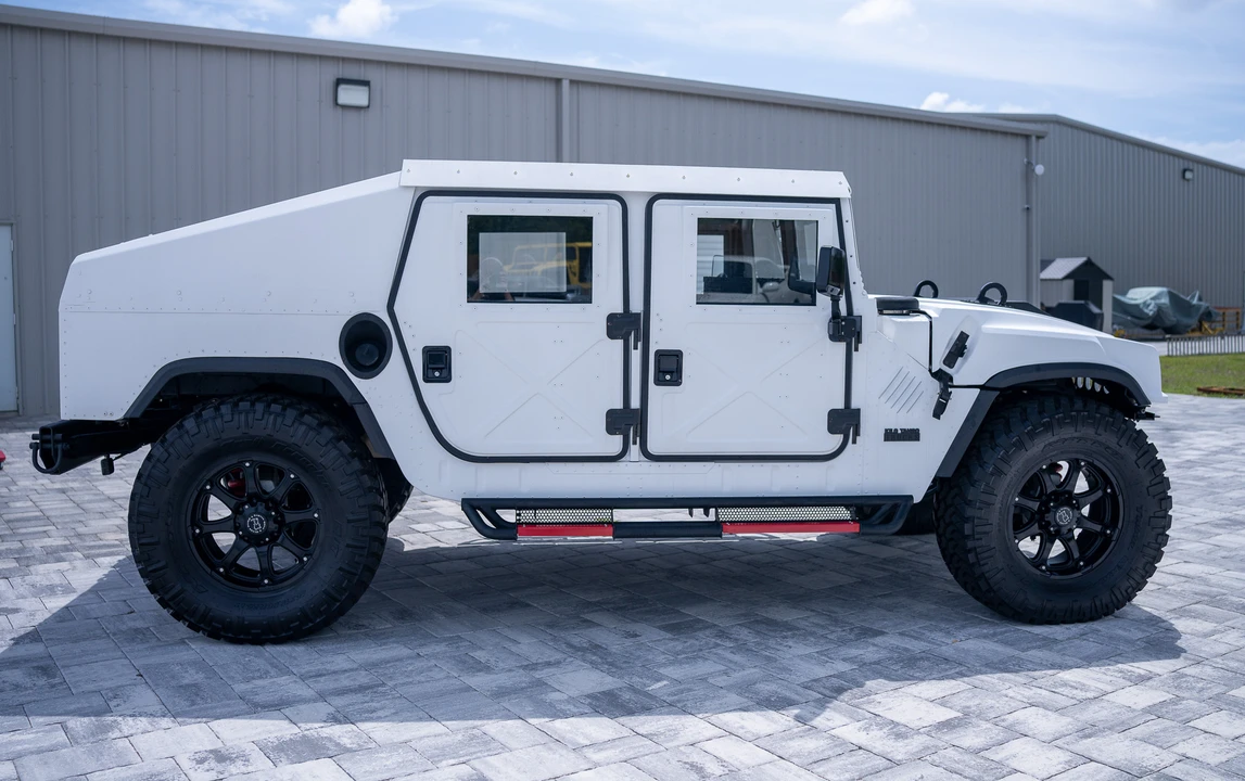 Hummer HMMWV - Image 7 of 31