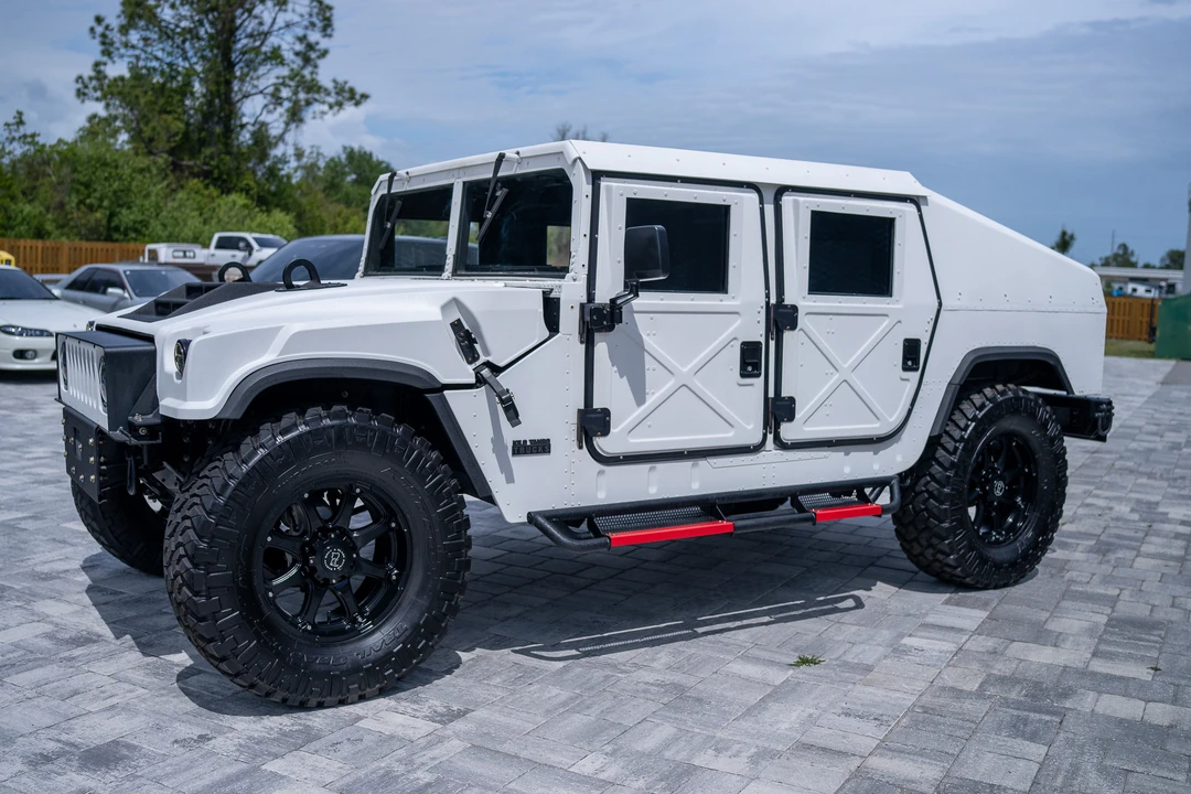 Hummer HMMWV - Image 4 of 31
