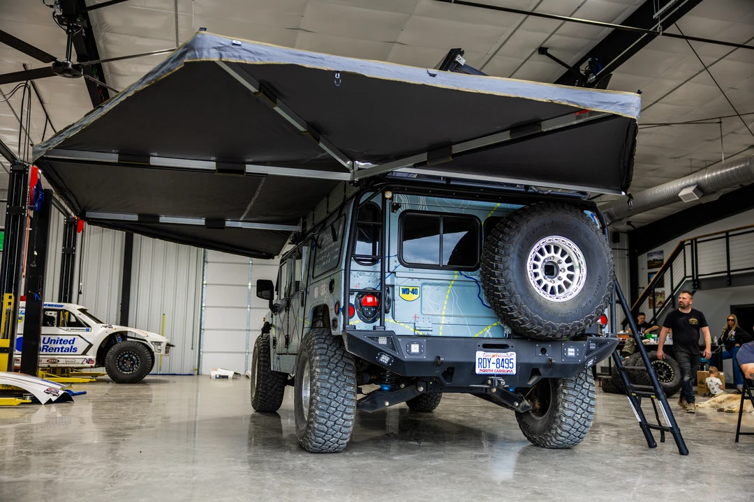 Hummer HMMWV - Image 17 of 31