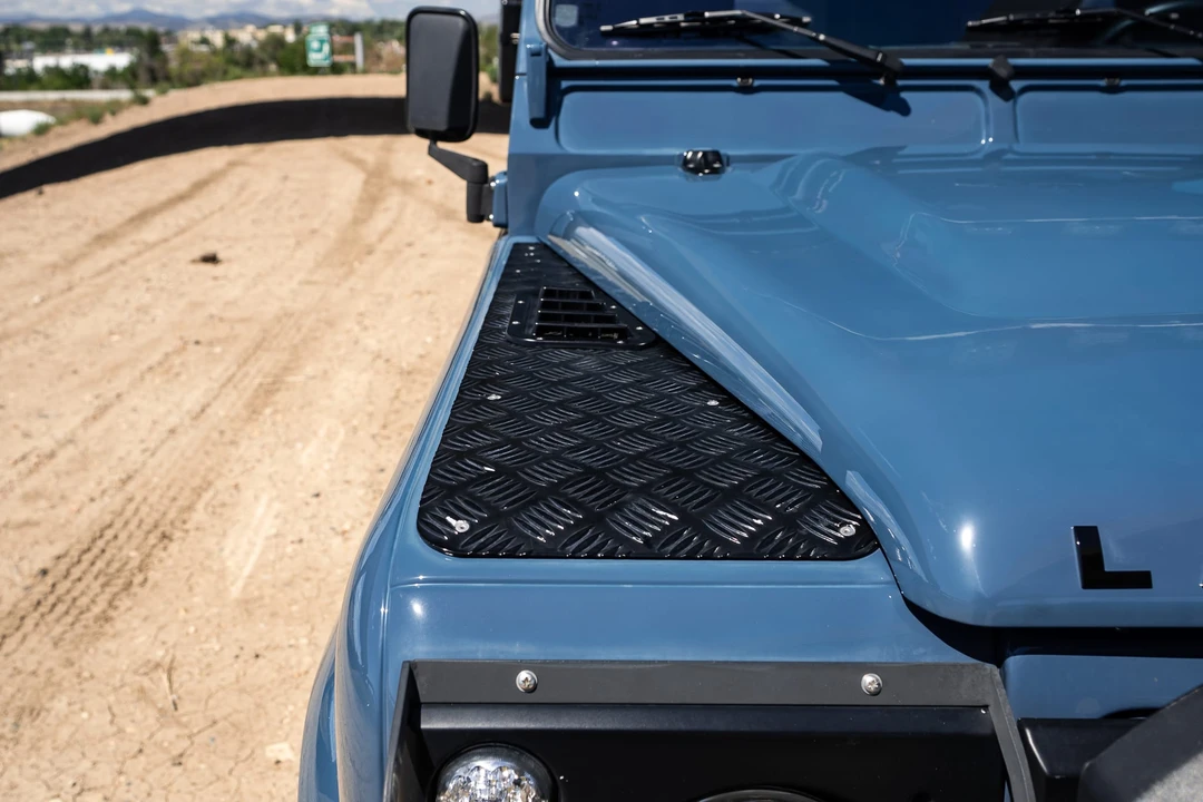 1991 Land Rover Defender 110 - Image 28 of 31
