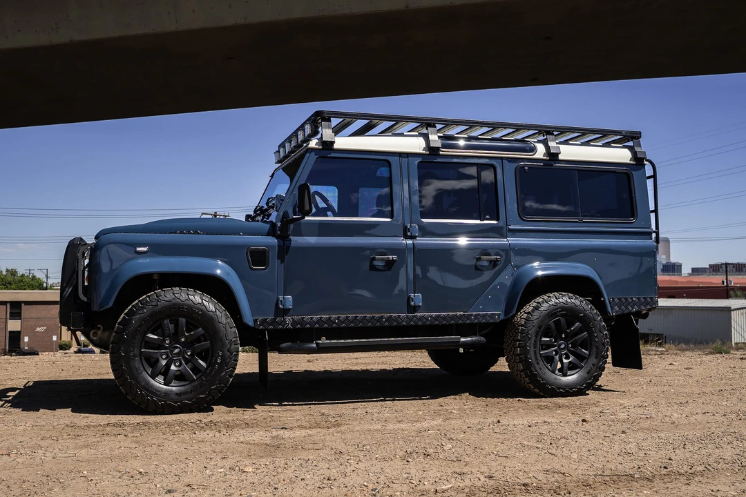 1991 Land Rover Defender 110 - Image 21 of 31