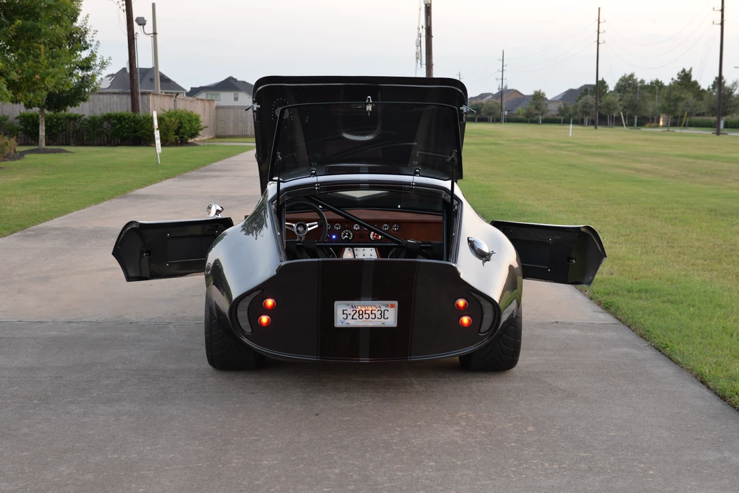 Shelby Daytona Replica - Image 17 of 31