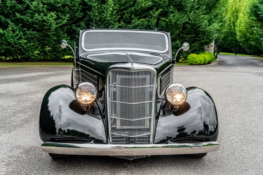 Ford Hot Rod - Image 25 of 31
