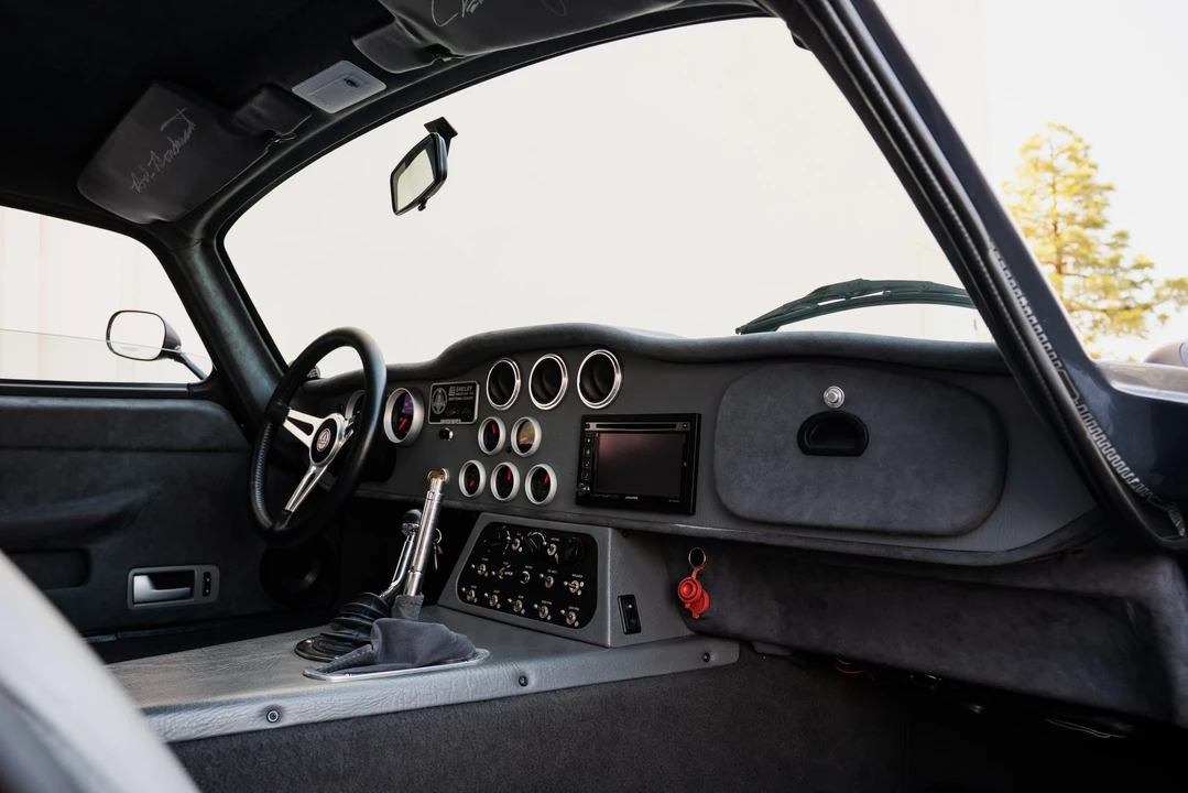 Shelby Daytona Replica - Image 29 of 31