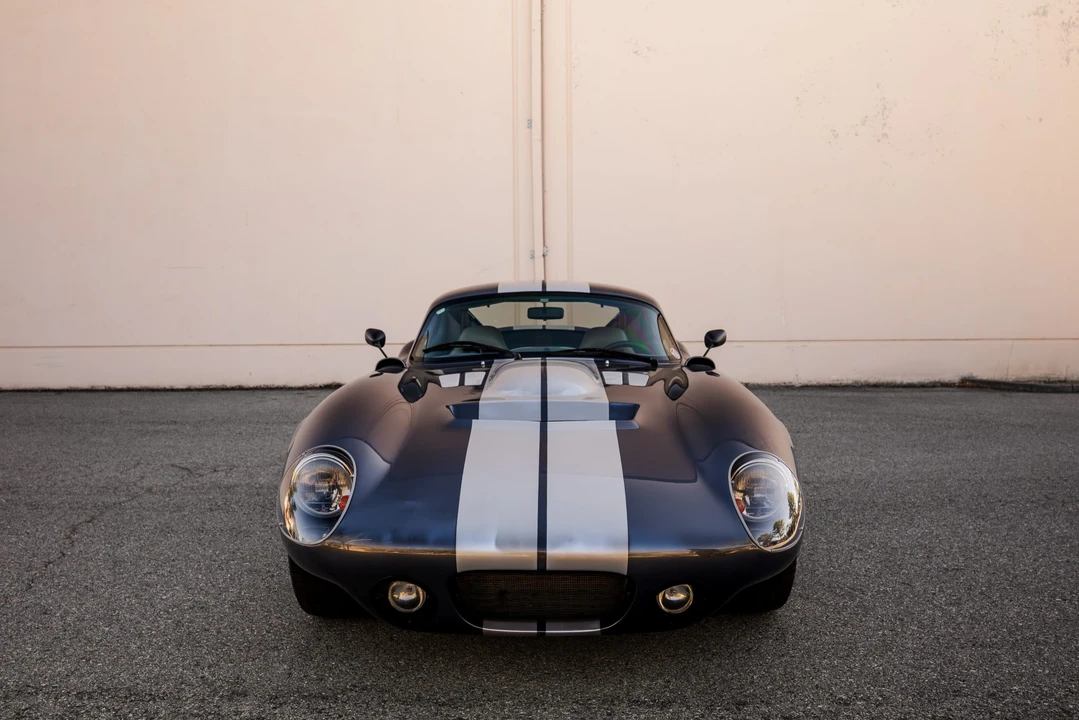 Shelby Daytona Replica - Image 6 of 31