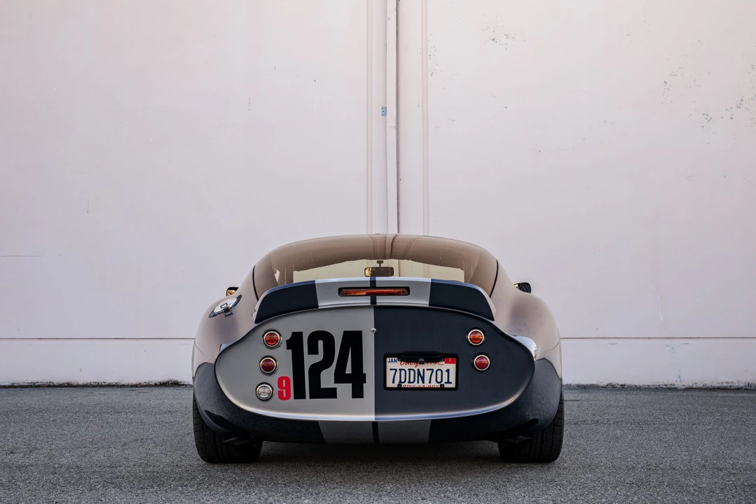 Shelby Daytona Replica - Image 10 of 31