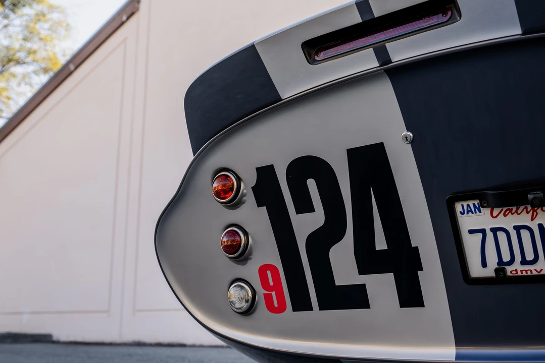 Shelby Daytona Replica - Image 22 of 31