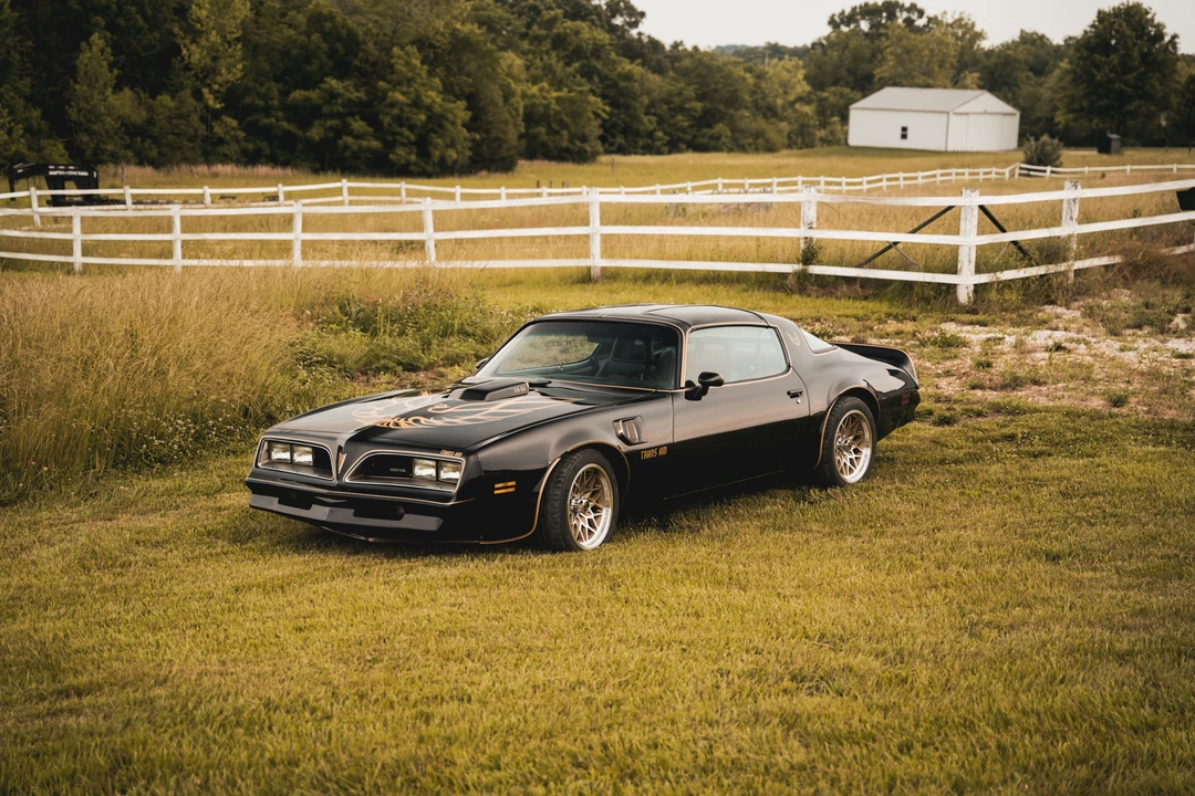 1977 Pontiac Firebird Trans Am 2nd Gen - Image 17 of 31