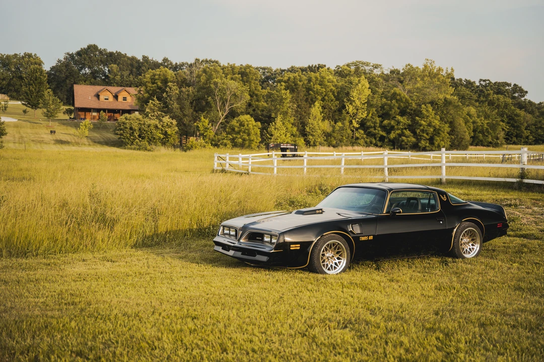 1977 Pontiac Firebird Trans Am 2nd Gen - Image 7 of 31