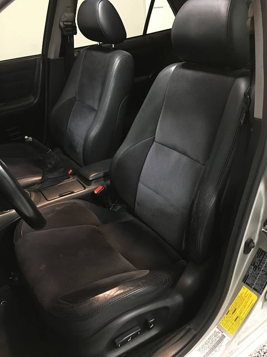 2001 Lexus IS 1st Gen - Image 12 of 18