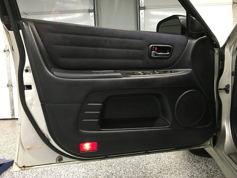 2001 Lexus IS 1st Gen - Image 13 of 18