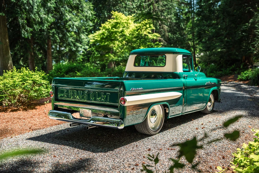 1958 Chevrolet Task Force - Image 16 of 31