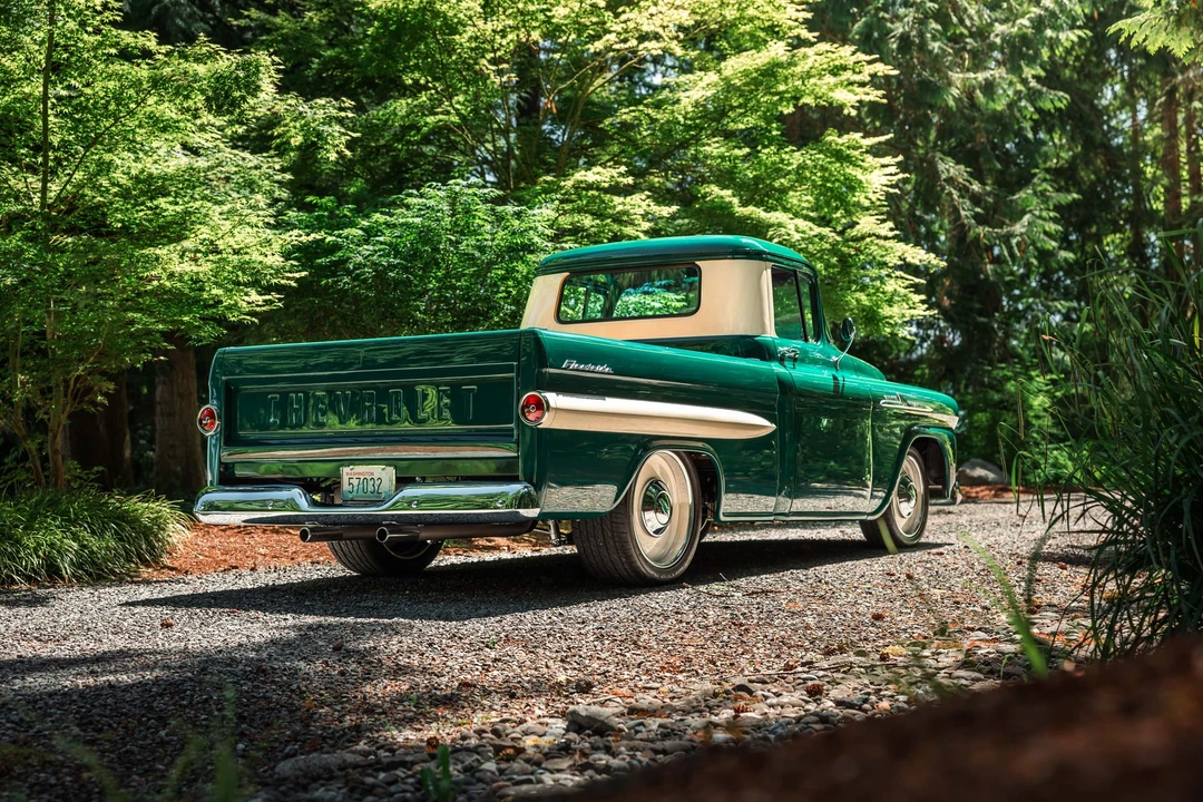 1958 Chevrolet Task Force - Image 15 of 31
