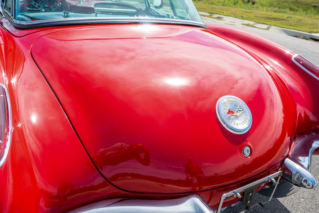 1960 Chevrolet Corvette C1 - Image 29 of 31