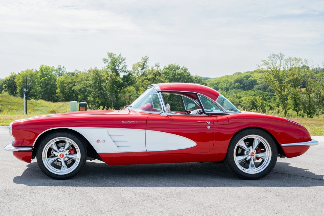 1960 Chevrolet Corvette C1 - Image 15 of 31