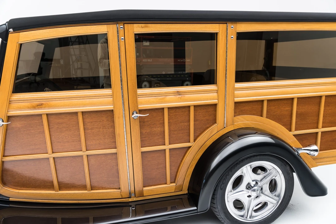 1934 Ford Model 18 & 40 - Image 29 of 31