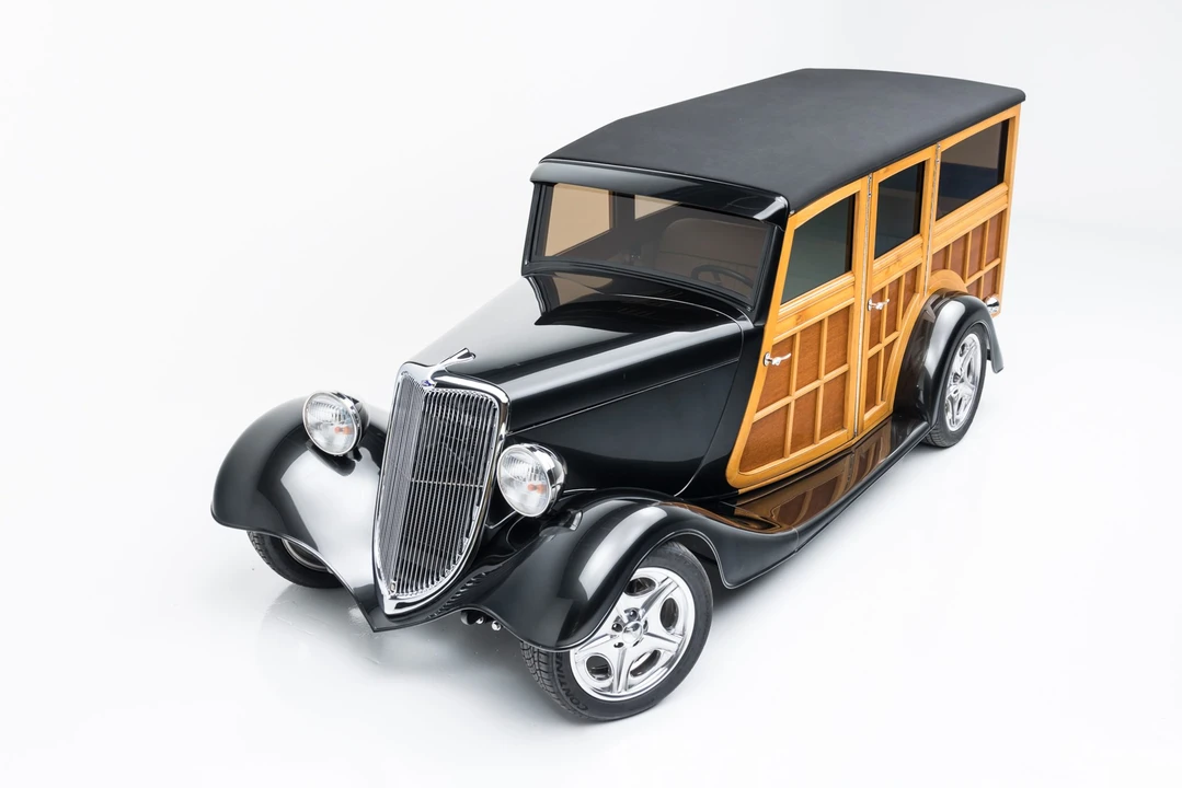 1934 Ford Model 18 & 40 - Image 3 of 31